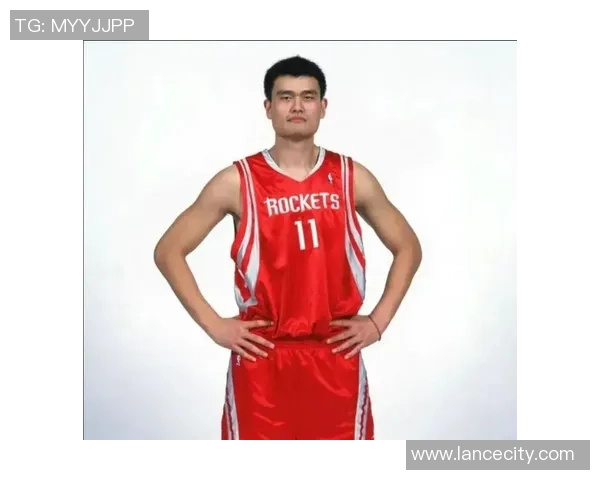 姚明分享高薪背后的故事与篮球事业的价值观探讨