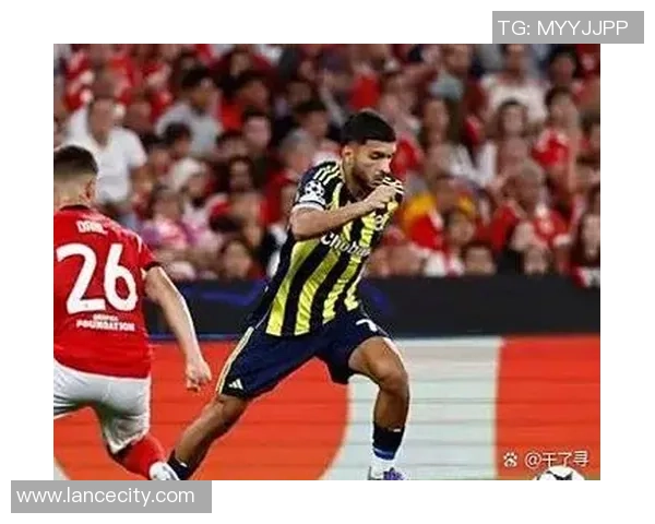 欧联杯精彩对决曼联与本菲卡战成平局全场高潮迭起