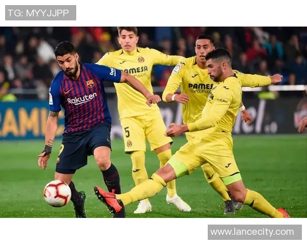 西甲热刺与多特蒙德战平帽子戏法引发转会热议与关注 西甲热刺与多特蒙德战平帽子戏法引发转会热议与关注