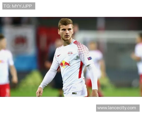 足总杯激战莱比锡小胜热刺引发争议判罚全场哗然 足总杯激战莱比锡小胜热刺引发争议判罚全场哗然