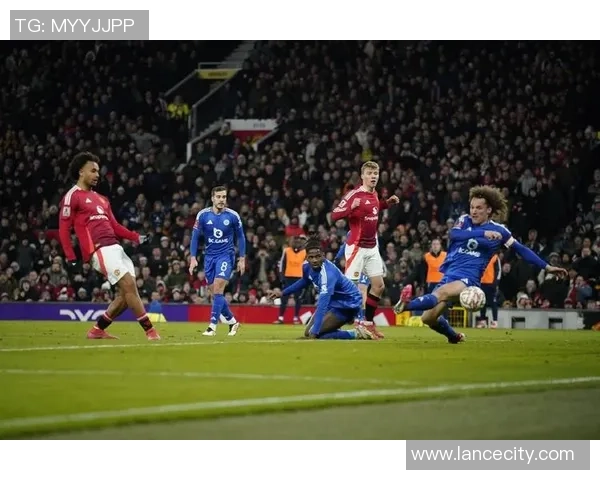 足总杯激战尤文图斯逆转曼联补时绝杀全场沸腾 足总杯激战尤文图斯逆转曼联补时绝杀全场沸腾