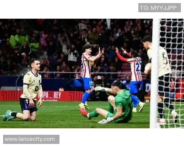 国王杯激战马竞与曼联平局点球大战成全场高潮瞬间点评