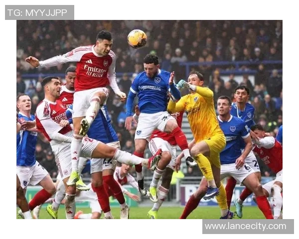 阿森纳友谊赛惊险逆转那不勒斯全场焦点瞬间回顾与分析