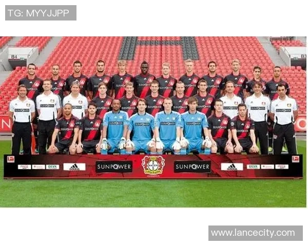 德甲精彩对决拜仁大胜那不勒斯六球狂潮十大进球瞬间回顾 德甲精彩对决拜仁大胜那不勒斯六球狂潮十大进球瞬间回顾