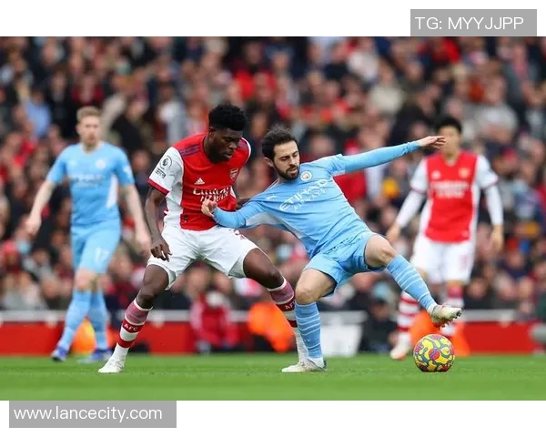 曼城与曼联友谊赛平局引发全场热议精彩瞬间回顾与赛后分析