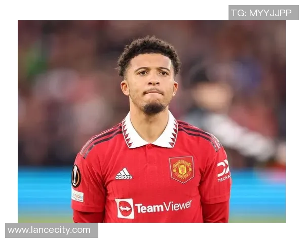 国王杯曼联大胜多特蒙德点球大战引发争议全场沸腾