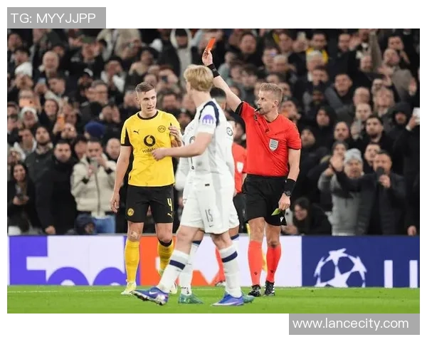 欧冠精彩对决阿森纳大胜里昂晋级点球大战引爆全场激情 欧冠精彩对决阿森纳大胜里昂晋级点球大战引爆全场激情