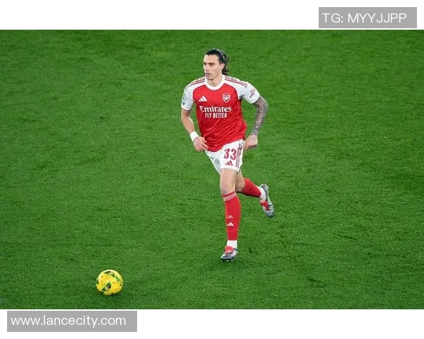 欧联杯精彩对决阿森纳绝杀本菲卡引爆全场激情瞬间回顾 欧联杯精彩对决阿森纳绝杀本菲卡引爆全场激情瞬间回顾