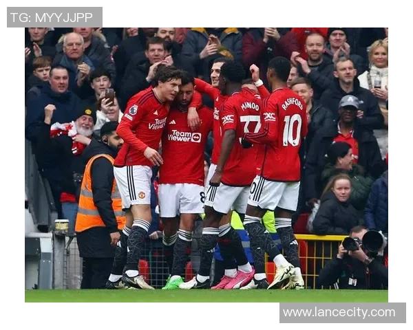 德甲精彩对决巴萨狂胜曼联五球引爆全场热情