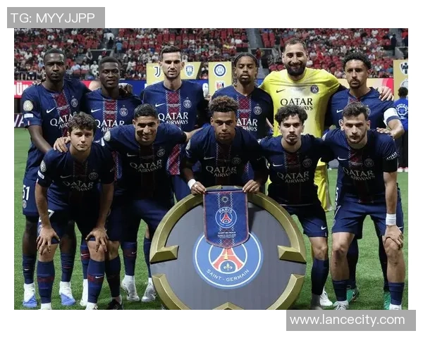 英超激战巴黎圣日耳曼大胜马竞引发全场热议与惊叹集锦回顾 英超激战巴黎圣日耳曼大胜马竞引发全场热议与惊叹集锦回顾